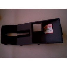 MB449572 LANCER ÖN KONSUL KAPAK 